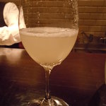 ヴィネリア・リンコントロ - スペイン産微発砲ワインチャリコ。泡が見えるかな