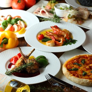 シェフ小宮山自慢の料理を堪能！