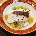 和久 - 4/お凌ぎ:酒煎りの鯛と銀杏の飯蒸し(2017.11月中旬)
