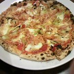 バルハチゴー - 桜エビと白ネギのピッツア
