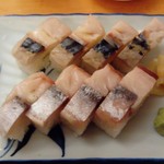 Toraya - 鯖の押しずし