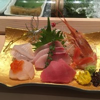 鮨 割烹 福松 三鷹店 - お刺身をすこし