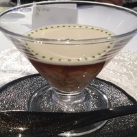 ラ ターブル ドゥ ジョエル・ロブション - ズワイガニのコンソメ ジュレ