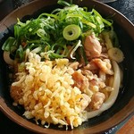 手打ちセルフうどん 海侍 - 鶏ももコショウうどん
