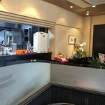 喫茶通天閣 - 店内