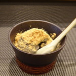 Sushiatari - ◆黒ゴマアイス・きな粉がけ・・海鮮丼には付かないのですけれどサービスで出してくださいました。♪