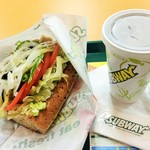 サブウェイ - ローストチキンの野菜上限、パンはハニーオーツ