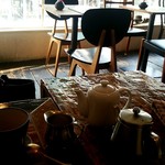 Tea room mahisa motomachi - 店内の様子