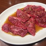 まんぷく苑 - 焼肉ランチ　カルビとロースのハーフ＆ハーフ