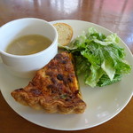 クランペット - 野菜のキッシュランチ