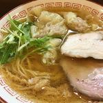 Menya Kyousuke - 鰹出汁ラーメン。めっちゃくちゃ美味しい！！！