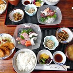 よし半 - 刺身定食