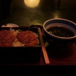 いな垣 - ヒレカツ2枚　半茶そば