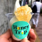 ハニートリップ - ハチの巣ソフトクリーム