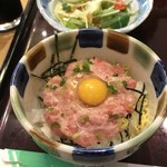 和食レストランとんでん - 変な味のネギトロ丼