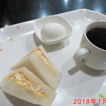 喫茶ピノキオ - モーニングBセット　\300