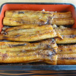 四万十屋 - 痩せてるから6切れになってる・・・(-  - ；