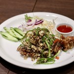 THAIFOOD DINING&BAR　マイペンライ - ソフトシェルクラブの黒胡椒炒め