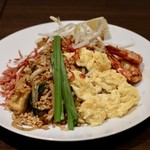 THAIFOOD DINING&BAR　マイペンライ - タイ風焼きそば（パッ・タイ）