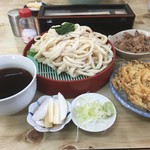 ふたばや - うどん2.5 550円＋天ぷら100円＋肉150円