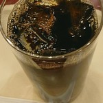 CAFE VELOCE - アイスコーヒー(M) 210円