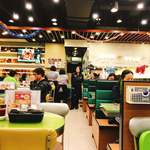 Ngan Lung Restaurant - 店内を眺める。