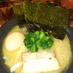 横浜家系ラーメン花崎家 - 