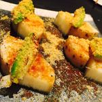 時分時 - 山芋。
      アボガドとカラスミがね。
      至極♡