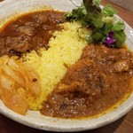 SPICY CURRY 魯珈 - 魯咖チキンカレーとラムカレー(ビンダル風)の２種カレーライス大盛