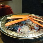 極上炭火海鮮 魚銭 - ズワイガニ 焼き