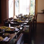 いぐさ - 店内は全て椅子席、２０名まで１部屋で会食もＯＫです。