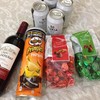 consum - ドリンク写真:缶ビール/赤ワイン/Pringles/バラマキ用チョコ