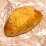 モンタボー - ごまごまチーズ 108円(セール価格)