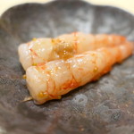 不動前 すし 岩澤 - シマエビ昆布締めにマグロの酒盗