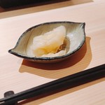 はっこく - 2018.1.  ガリと「大黒屋江戸木箸」の五角箸利休