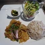 Kutsuro gu Cafe - ポークジンジャーグリルプレート