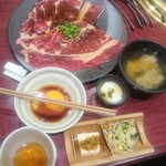 Shintoukyou Yakiniku Asobigokoro - 焼きすき定食
