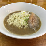 中華そば屋 伊藤 - 2018-01　メニュー①「肉そば」税込み750円。スープの量が少ないラーメンです。以前あった「スープ増し」は現在設定がありません