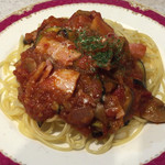 ナスとベーコンのトマトソーススパゲティ 1350円
