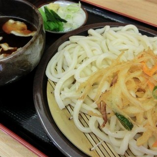 手打ち 武蔵野うどん さんきん_2