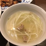 肉匠の牛たん　たん之助酒場  - テールスープ