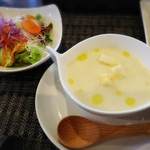 ドゥース ダイニング ウイング - ★サラダ・スープ