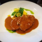 ドゥース ダイニング ウイング - ★豚肩ロースのソテー 粒マスタードソース 温野菜添え