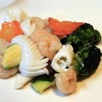 海鮮と季節野菜の炒め
