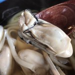 今日は広島の牡蠣なんと5杯