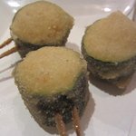 串揚げ 串の実 - ズッキーニとトリュフチーズ