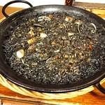 Squid ink paella (medium size)