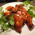 SEN YO - 丸鶏のパリパリ揚げ：脆皮炸鶏