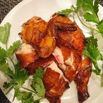 SEN YO - 丸鶏のパリパリ揚げ：脆皮炸鶏