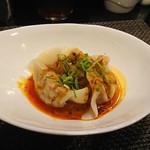 SEN YO - 四川風水餃子：胡麻ペースト・黒酢ダレ・自家製辣油
